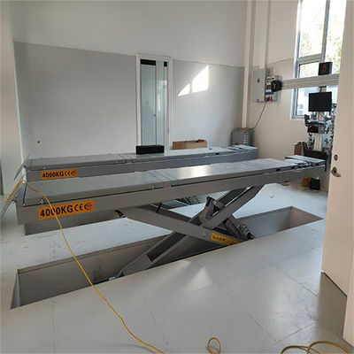Buon prezzo Capacità di 4000 kg di sollevamento di forbici per auto SUV e allineamento di camion in linea