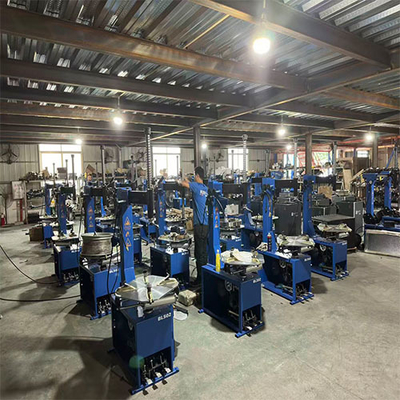 Good price XT-721 Tire Changer for Automotive Repair Workshops and Garages Suitable for Various Tire Sizes CE Certified Easy to Operate online
