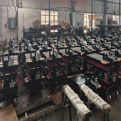 Harga yang bagus Peralatan Pengangkat Baterai Kendaraan Listrik 500kg Meja Angkat Gunting Hidrolik untuk Bengkel Perbaikan Mobil on line